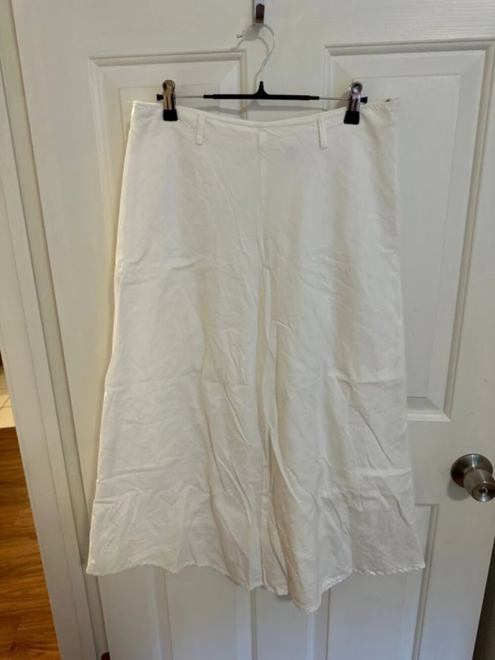 Old Navy white linen y2k style bias cut maxi skirt S